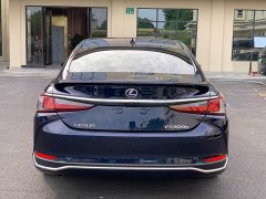 Lexus ES 300h Edition - ფოტო 5