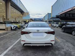 Nissan 1.6L XE CVT Edition - ფოტო 12