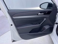 Volkswagen 300TSI DSG Edition - ფოტო 15