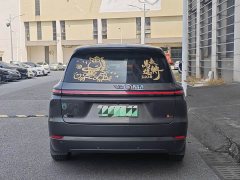 Li Auto L9 Max - ფოტო 4