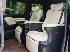 Lexus LM 300h Edition - ფოტო 7