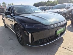 SAIC A9L 260Ultra Long RangeLuxury Edition - фото 3