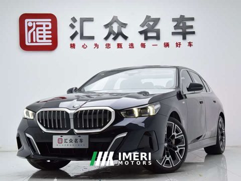 2025 BMW 5 530Li Deluxe Version M - ავტომობილი ჩინეთიდან