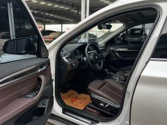 BMW X1 xDrive25Li Deluxe Version - ფოტო 4