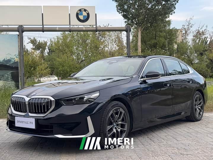 BMW i5 eDrive 35L Deluxe Version Luxury - ავტომობილი ჩინეთიდან