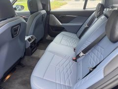 BMW i5 eDrive 35L Deluxe Version Luxury - ფოტო 4
