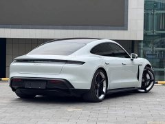 Porsche Taycan - ფოტო 2