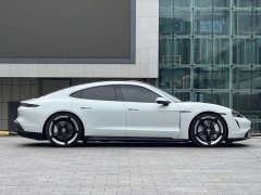 Porsche Taycan - ფოტო 4