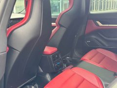 Porsche Taycan - ფოტო 8