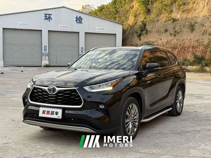 BYD 2.5LAWDLuxury Edition 7 - ავტომობილი ჩინეთიდან