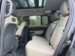Land Rover 110 P400 Edition - ფოტო 12