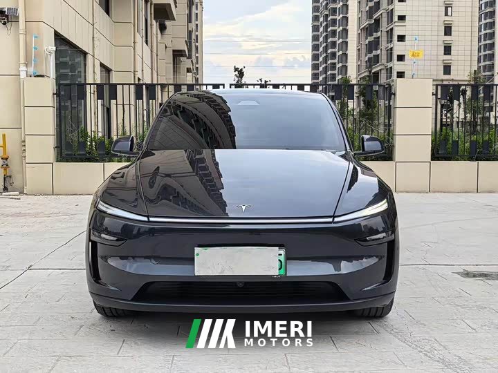 Tesla Model Y Edition
