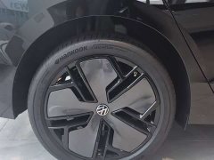Volkswagen Pro 380TSI Edition - ფოტო 8