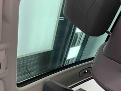 BMW X1 sDrive20Li X - ფოტო 14