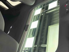 Audi A3 Sportback 35 TFSI Fashion Version - ფოტო 14