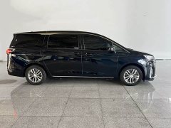 Buick GL8 ES Deluxe Version - ფოტო 3