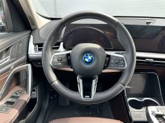 BMW iX1 eDrive25L M - ფოტო 5