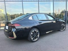 BMW 5 530Li Deluxe Version Luxury - ფოტო 4