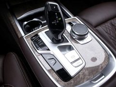 BMW 7 740Li Version Luxury - ფოტო 10