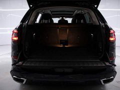 BMW X5 xDrive 30Li Deluxe VersionM - ფოტო 16