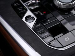 BMW X7 xDrive40i Deluxe VersionM - ფოტო 10
