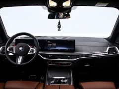 BMW X7 xDrive40i Deluxe VersionM - ფოტო 5