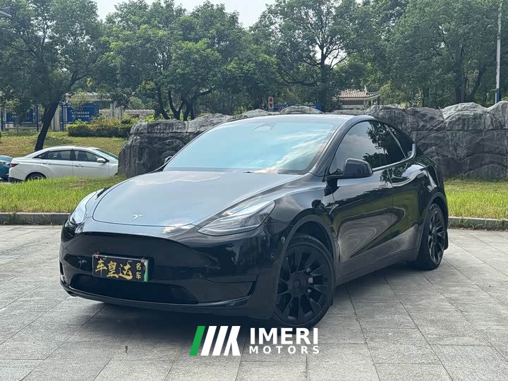 Tesla Model Y Edition - ავტომობილი ჩინეთიდან