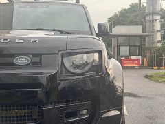 Land Rover 110 3.0T P400 X-DYNAMIC HSE - ფოტო 3