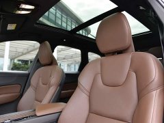 Volvo XC60 B5 AWDLuxury Edition - ფოტო 8