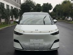 Xpeng X9 EV 650Long Range Max - ფოტო 2