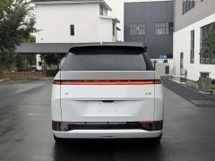 Xpeng X9 EV 650Long Range Max - ფოტო 6