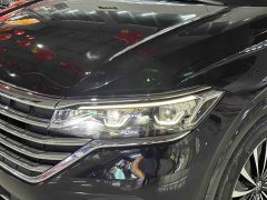 Volkswagen 380TSI Flagship Edition - ფოტო 3