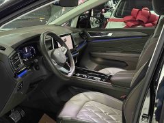 Volkswagen 380TSI Flagship Edition - ფოტო 6