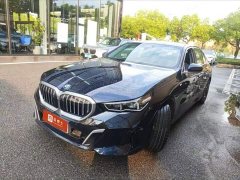 BMW 5 530Li Deluxe Version M - ფოტო 1
