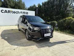 Li Auto 2.0L e:HEV Luxury Edition - ფოტო 4