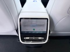 Xpeng P7 Ultra Long Range Max - ფოტო 10