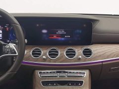 Mercedes-Benz E 300 L Fashion Version - ფოტო 12