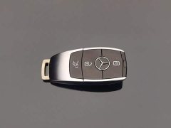 Mercedes-Benz E 300 L Fashion Version - ფოტო 19