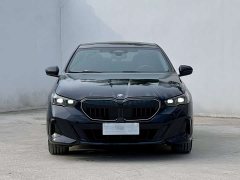 BMW 5 525Li M - ფოტო 2
