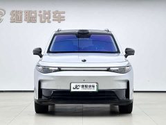 Leapmotor C16 EREV 200 Edition - ფოტო 2
