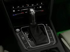 Volkswagen 200Anniversary Edition 330TSI DSGLuxury Version - ფოტო 13