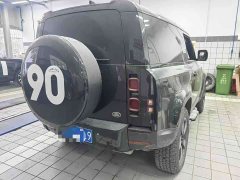 Land Rover 90 3.0T P400 HSE - ფოტო 6