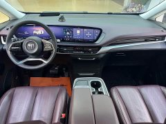 Mercedes-Benz 2.0T Edition - ფოტო 20
