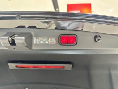 Mercedes-Benz E 300 L Luxury Version - ფოტო 15