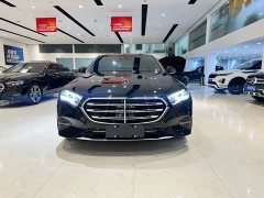 Mercedes-Benz E 300 L Luxury Version - ფოტო 1
