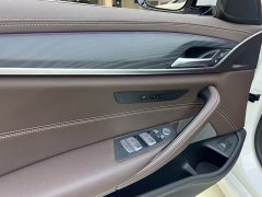 BMW 5 530Li Version M - ფოტო 8