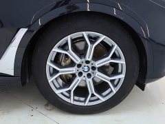 BMW X7 xDrive40i VersionLuxury - ფოტო 14