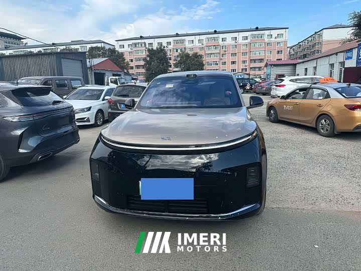 Li Auto L9 Livis - ავტომობილი ჩინეთიდან
