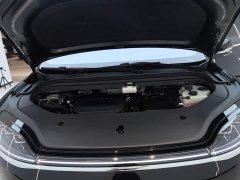 Li Auto V9 Ultra - ფოტო 17