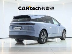Li Auto i8 Edition - ფოტო 6